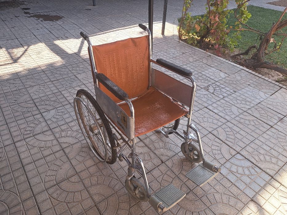 Инвалидное кресло  коляска