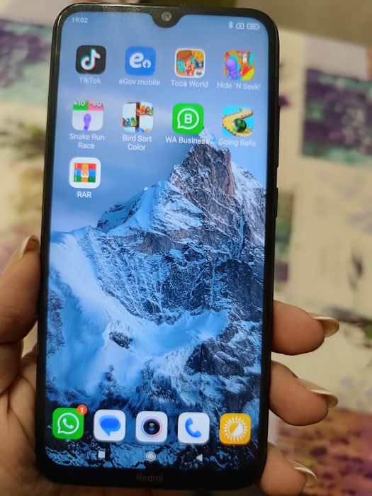 Продам телефон Редми нот 8