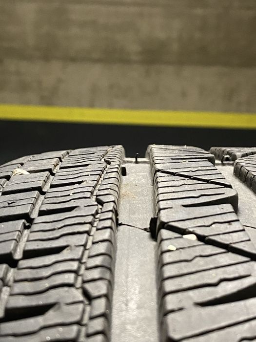 225/40/18 зимни гуми Мишелин Алпин 4