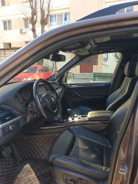 Bmw x5 xdrive fulll option! Motor nou! Vand/schimb cu teren