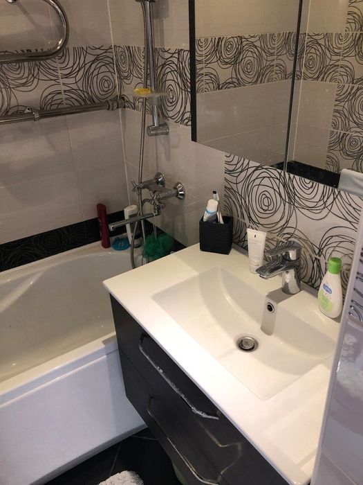 Продава се Тристаен апартамент в София, Надежда 2 - 94 кв.м за 1490 €/кв.м - Снимка #8