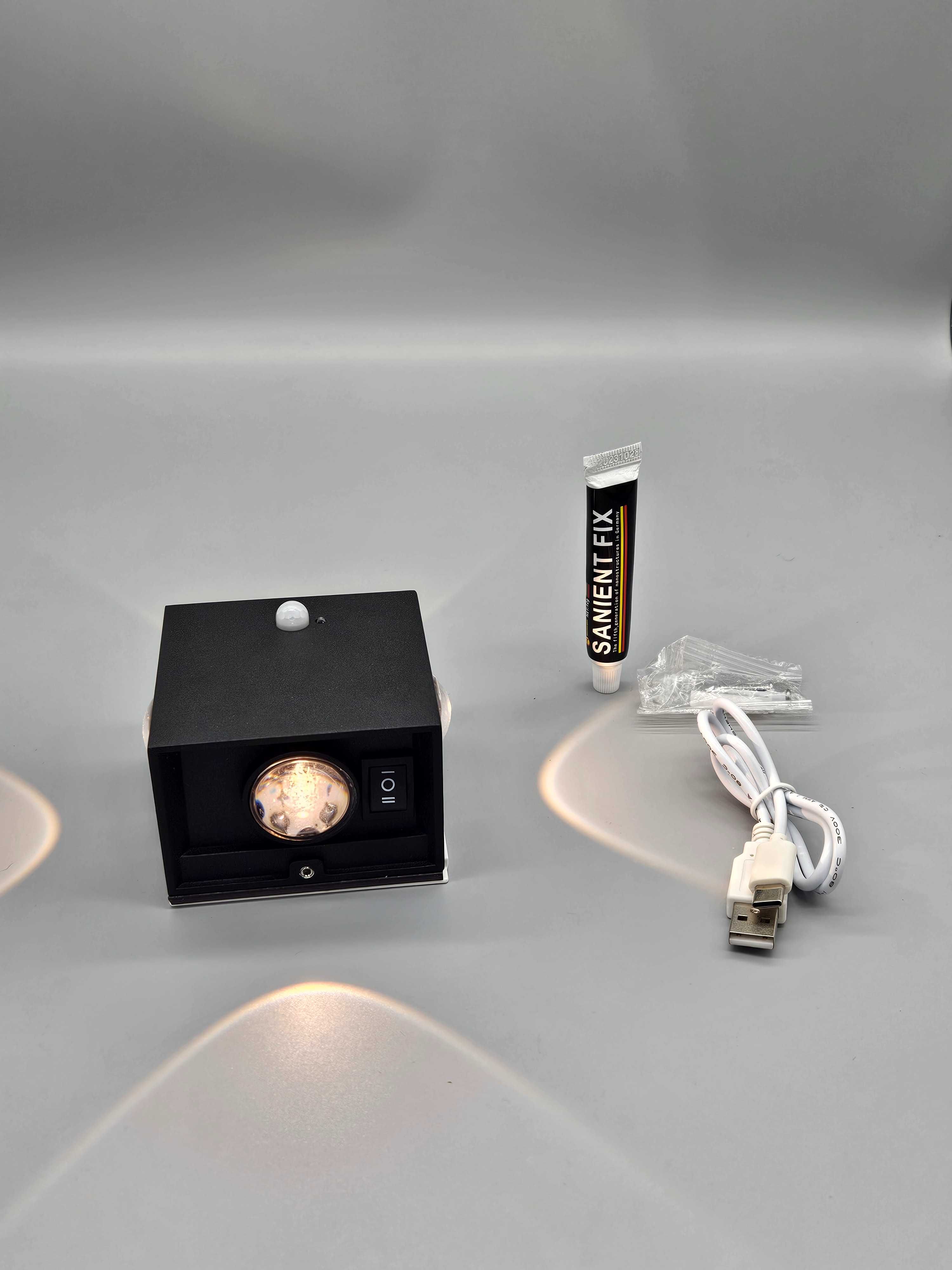LED аплик с 4LED-а и сензор за движение вътрешно и външно осветление