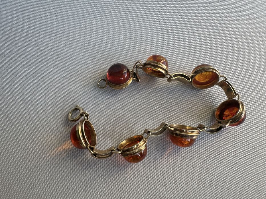 Bratara din argint si chihlimbar