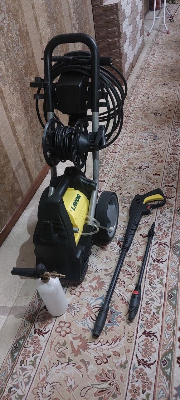 Lavor rhinyo 150 bar karcher sotiladi moshina bruschatka yuvishga zor