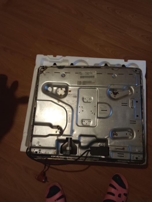 Vand plita incorporabil pe gaz