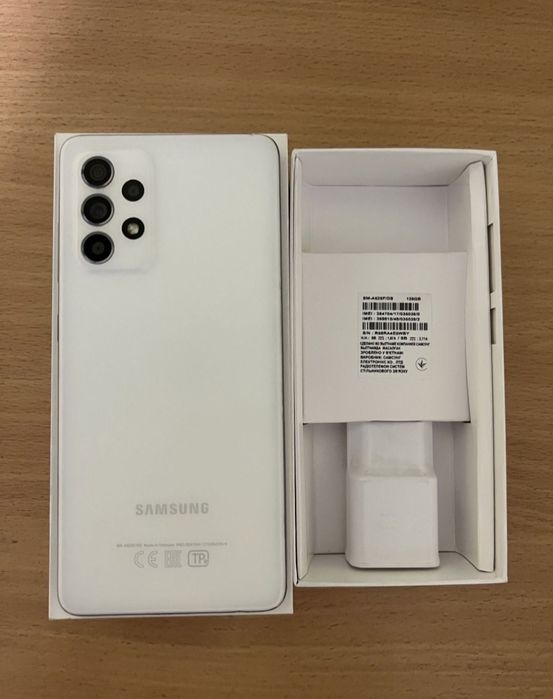 Samsung Galaxy A52 sotiladi 128Gb.