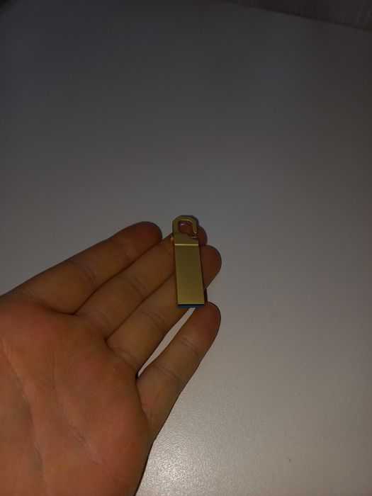 Memory stick - 2 TB