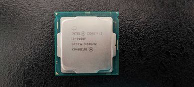Продавам Перфектен Процесор Intel I3 9100F 4/4 Core BOX up 4.2Ghz
