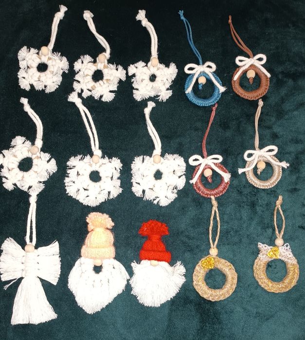 Decorațiuni pentru brad de Crăciun