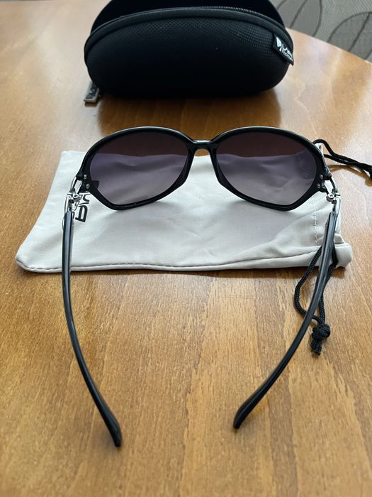 Слънчеви очила закупени от Италия