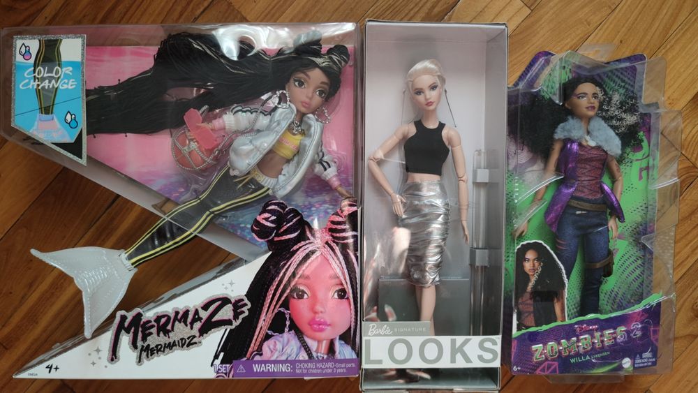 Продаются куклы, цены разные