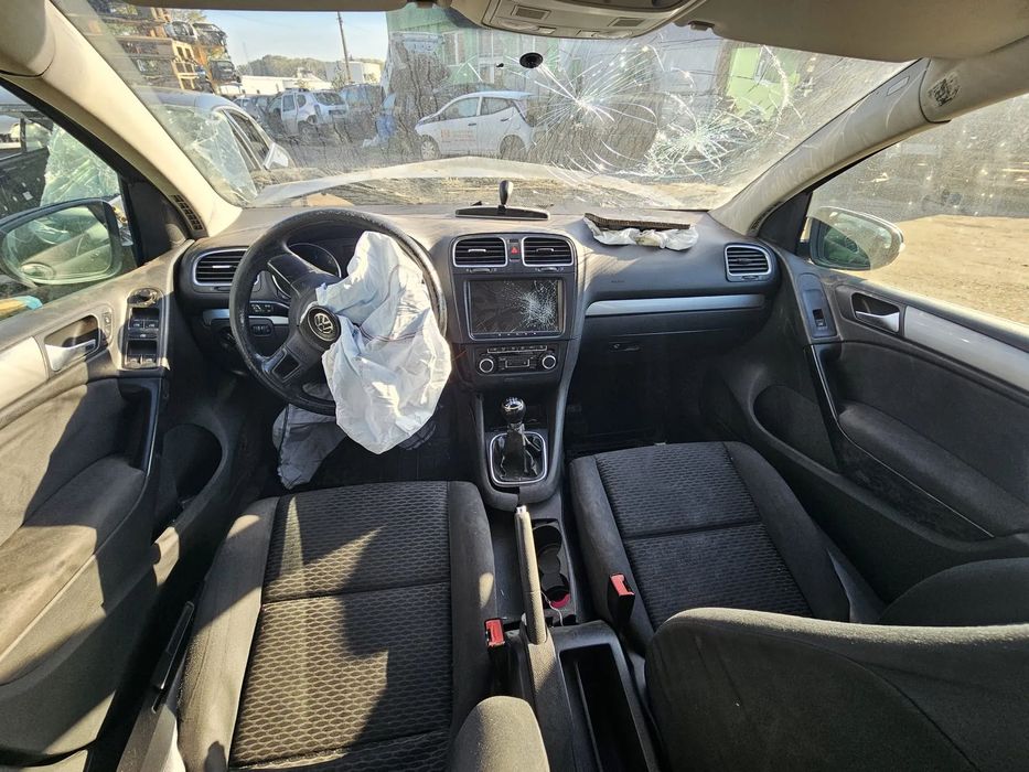 Dezmembrez Volkswagen Golf 6 generation [2008-2015] 2.0 tdi CBDC 109 cp