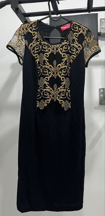 Продам платье в хорошем состоянии