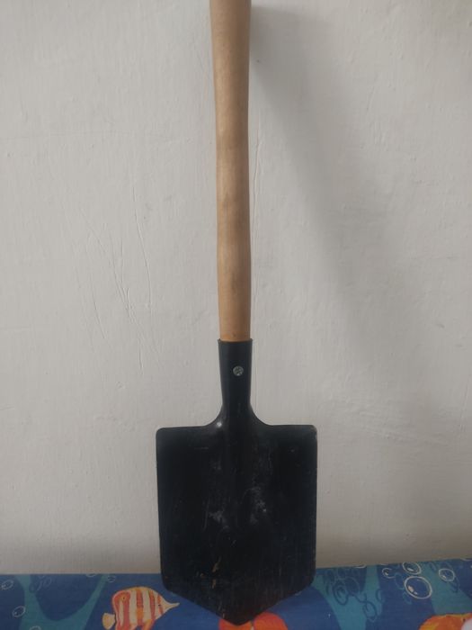 Лапатка саперная