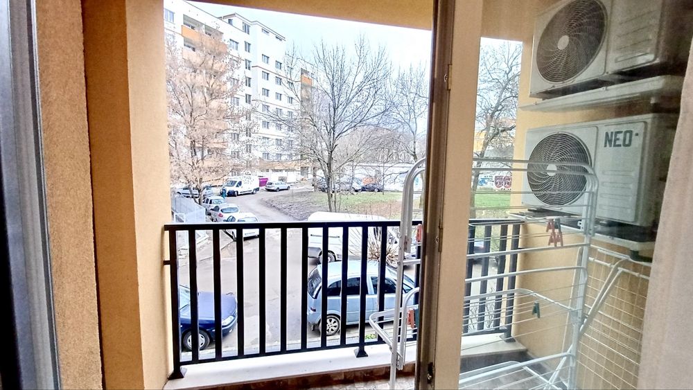 Двустаен апартамент в луксозен комплекс в Студенски Град