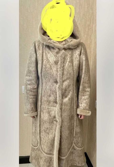 Продам дубленку  бежевую с норкой 50р длинная натуральная