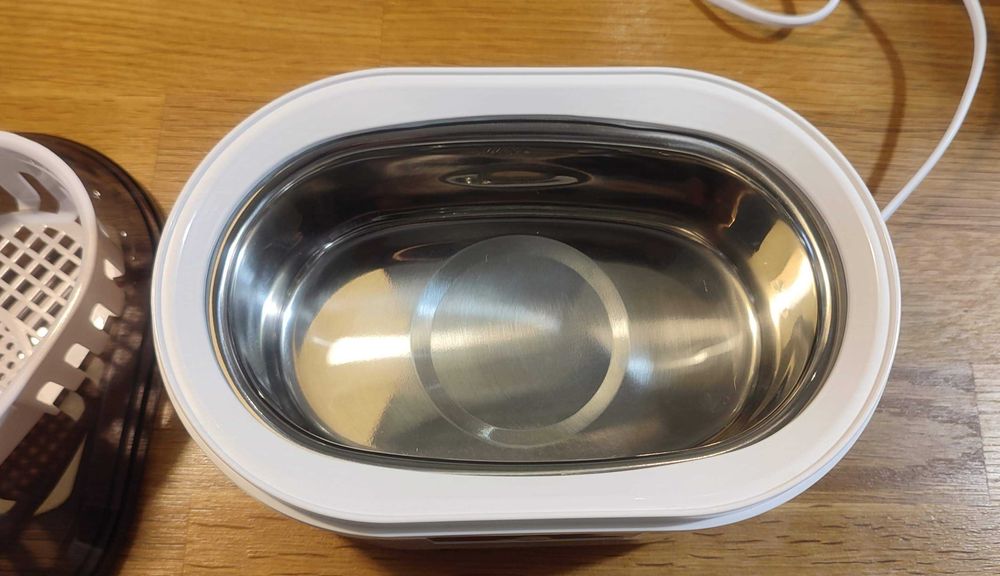 Aparat de curatat cu ultrasunete, sterilizator ultrasunete - Grundig