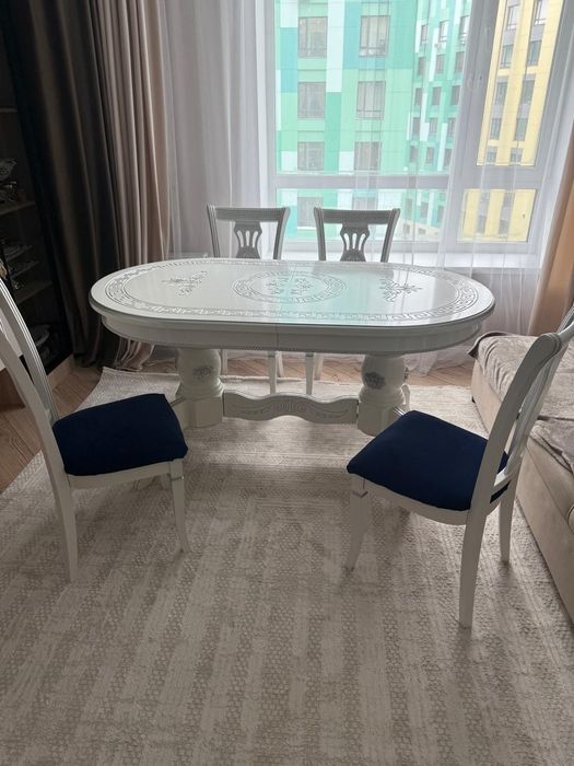 Продам стол стулья