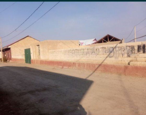 Uy sotiladi .qurilishi tugallanmagan