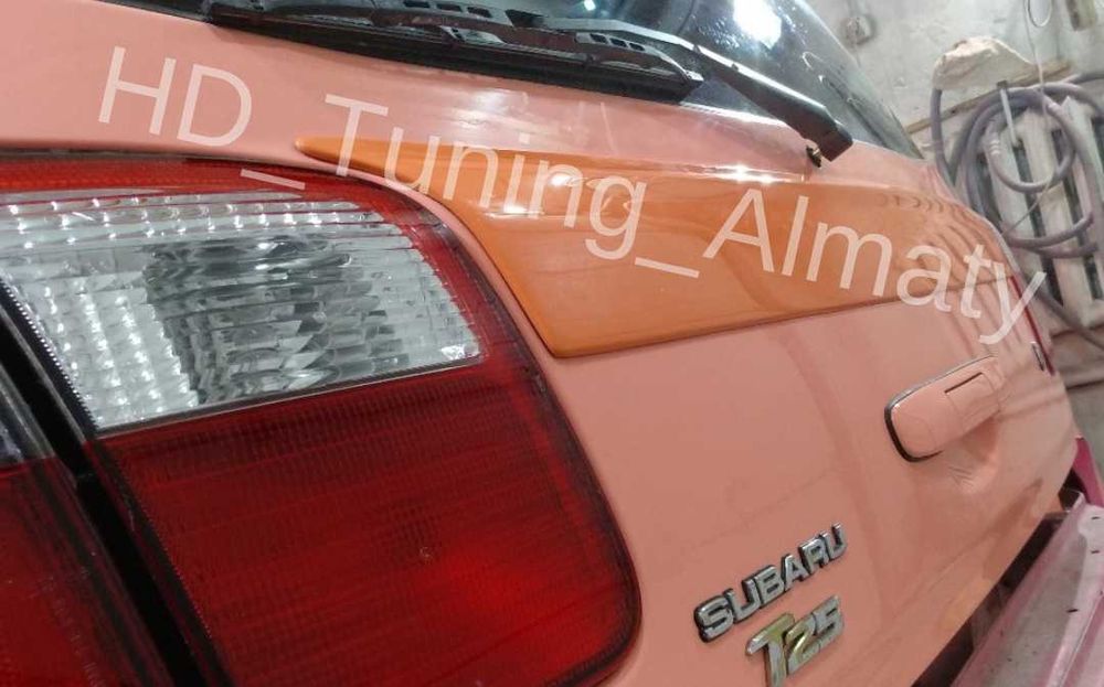 Накладка на крышку багажника Subaru Forester SF Рестайлинг