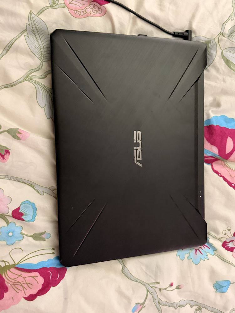 Vand Laptop Asus Tut Gaming fx 505 dt