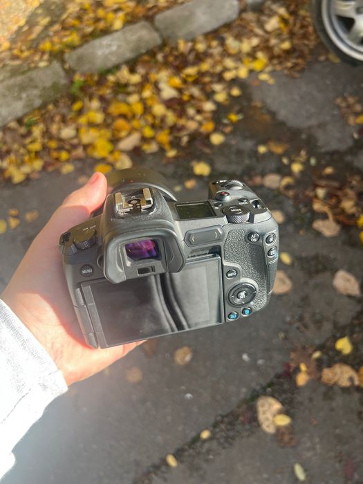 Canon Eos R , ca și nou