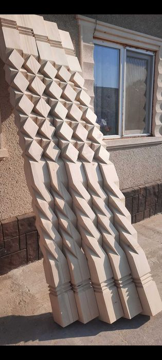 Stâlpi foișor,terasă