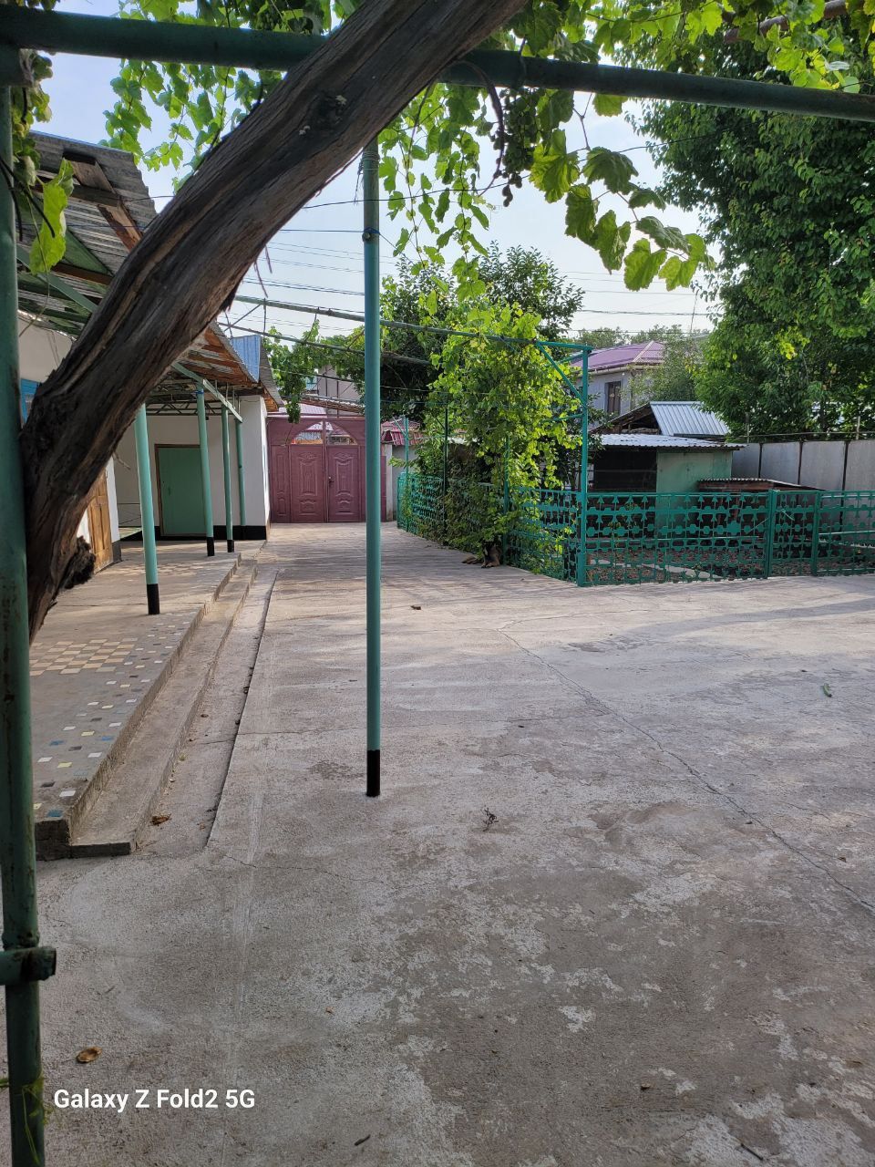 Продается дом в Чирчике на Октябре