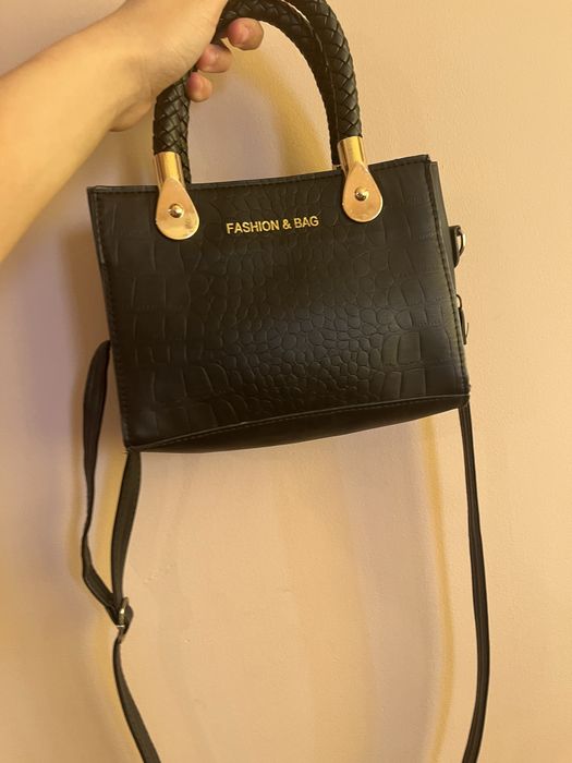 Черна чанта на fashion&bag