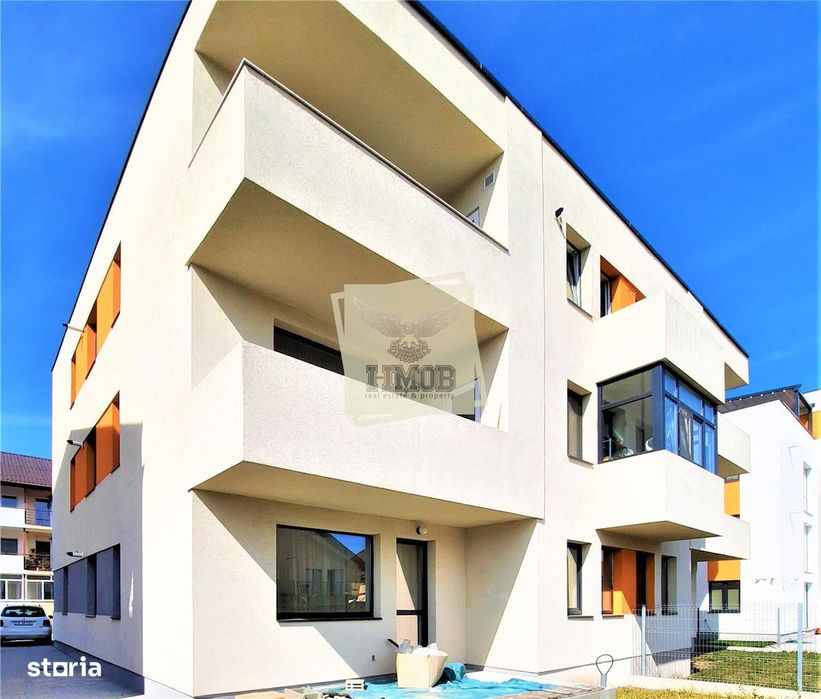 Apartament 2 camere 2 parcari boxa si curte 60 mp in Selimbar