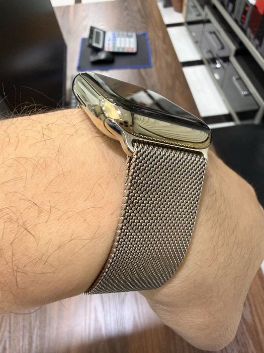 Iwatch 7 45mm milanese sapfir ekran