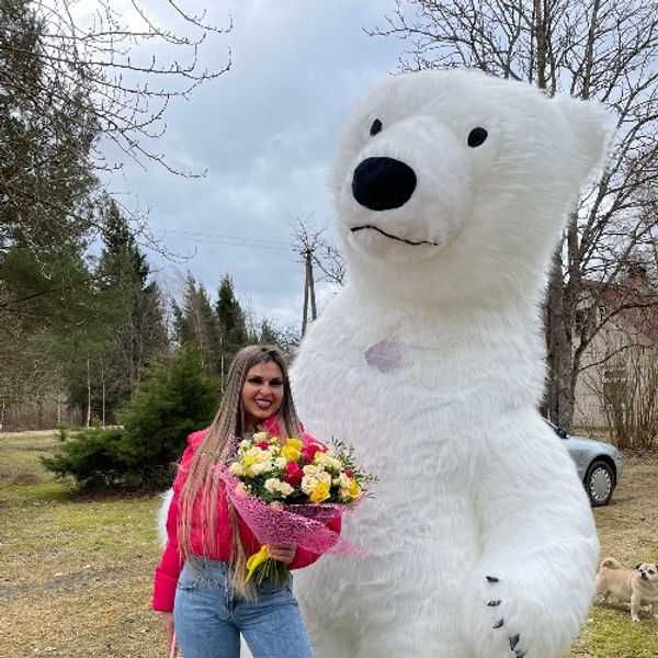 Северный Дух: Белый Медведь Ждет Вас на Празднике