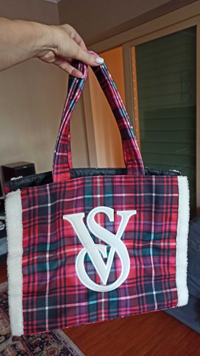 Geanta dama Victoria's secret