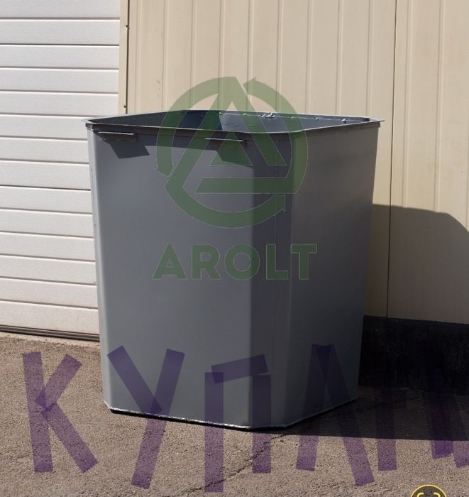 Мусорный бак контейнер