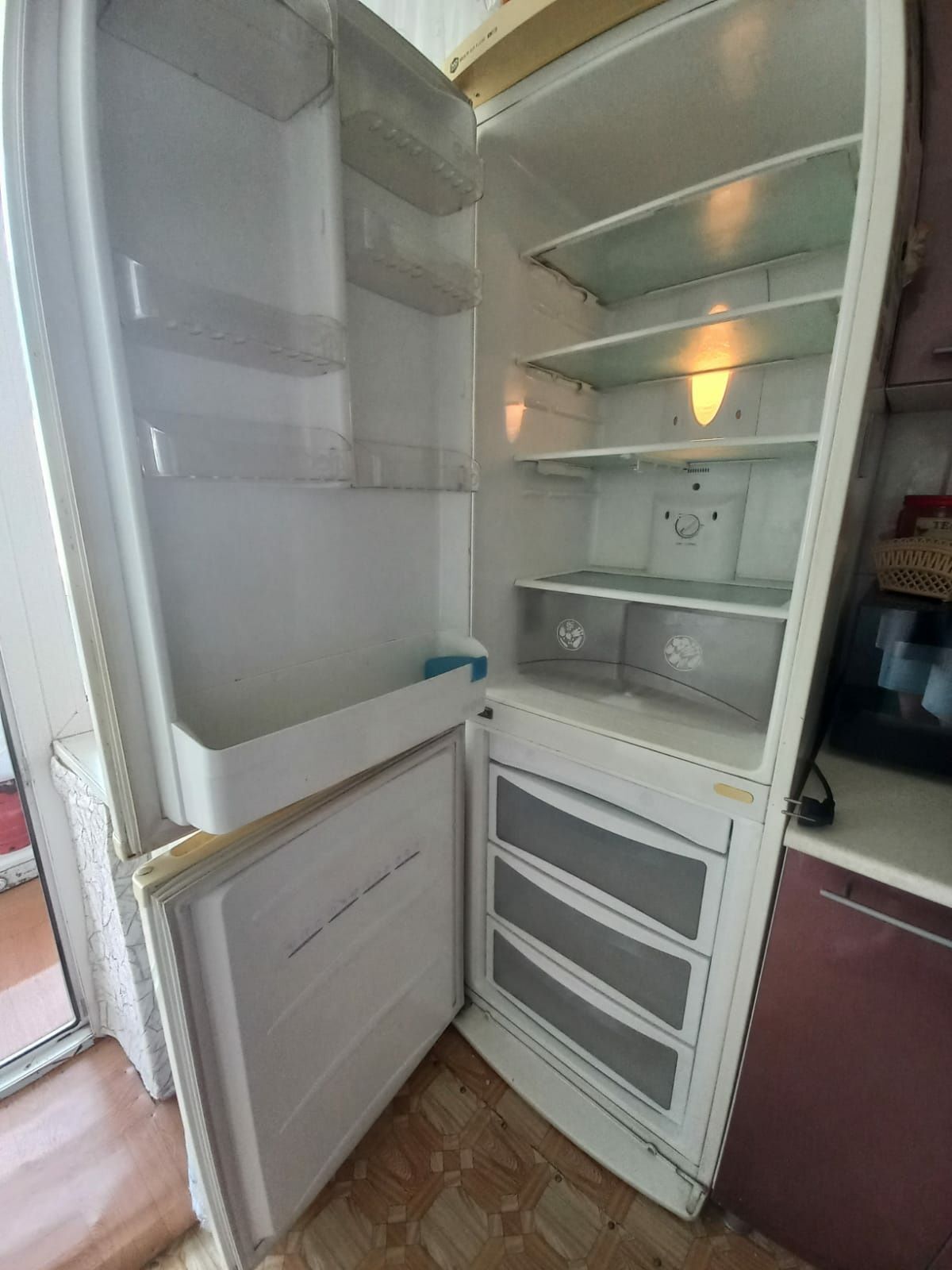 Холодильник, б/у