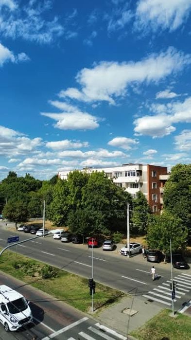 Apartament 4 camere decomandat, 1 Mai, Spitalul 1