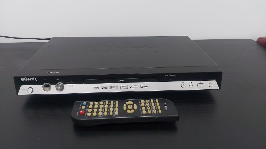 DVD player cu telecomanda