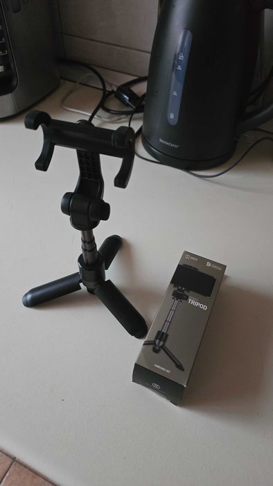 SAMSUNG ITFIT mini trepied selfie stick TRS8
