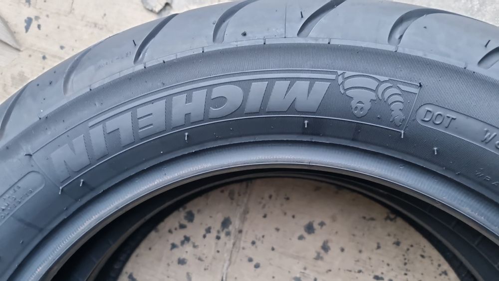 Anvelopa Moto Michelin 150/80 B16 Impecabilă.