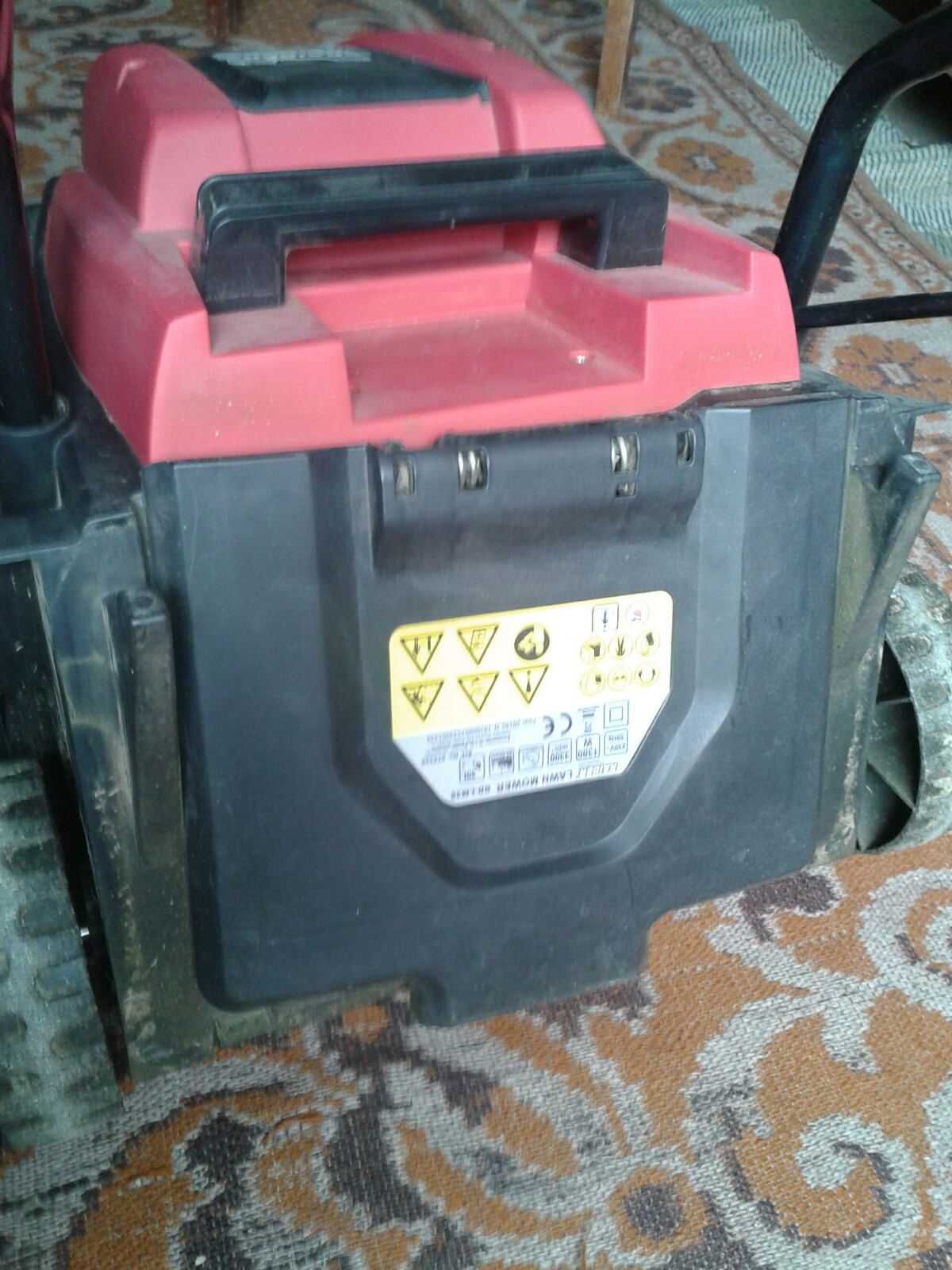 Продавам електрическа косачка  Raider LM-35