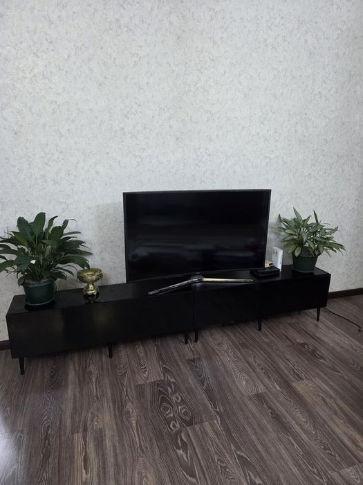 тумбы под телевизор 2 штуки