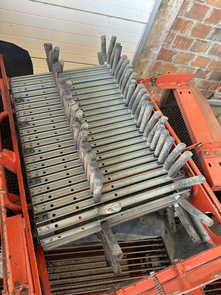Grimme SE 75-30 combina de recoltat cartofi