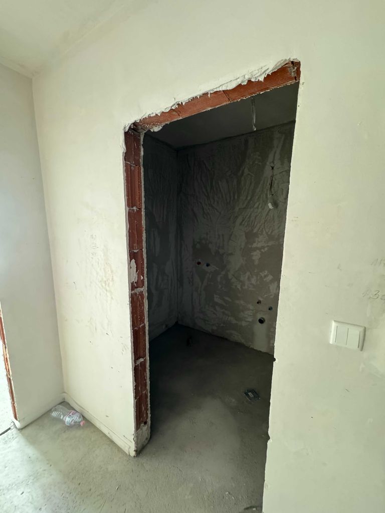 Продава се Двустаен апартамент в Пловдив, Христо Смирненски - 70 кв.м за 1822 €/кв.м - Снимка #18