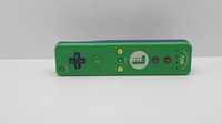 Nintendo Wii Remote Plus - Mario / Luigi Edition