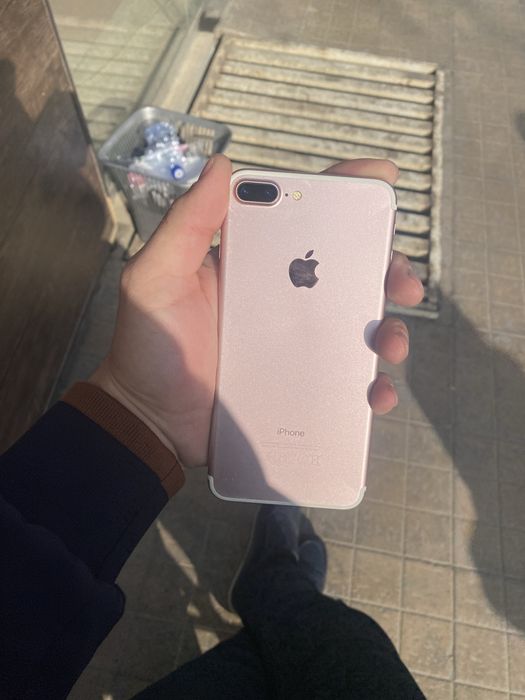 Iphone 7+ holati yaxshi iclodga tushgan