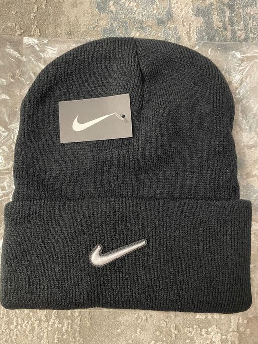 Caciula fes Nike gri inchis