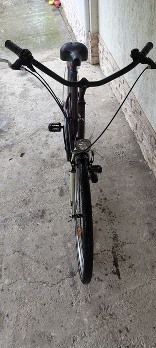 Bicicleta aluminiu b twin roti 28inch