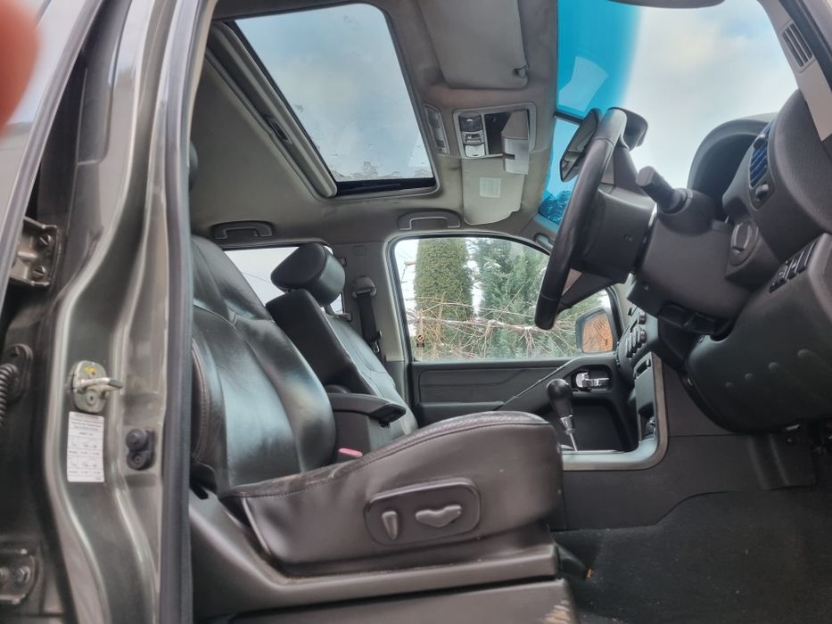 Dezmembrez Nissan pathfinder 2.5 automată