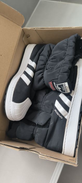 Детски ботуши на  adidas superstar