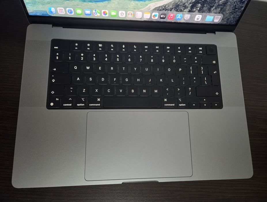 MacBook Pro 2021 M1 Pro 16” – 32 GB RAM, 1TB